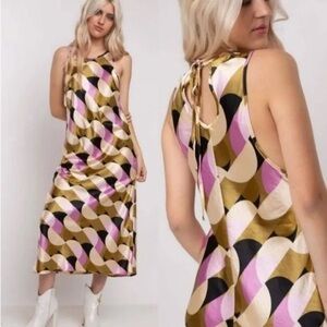 HOUSE OF HARLOW PINK SATIN RETRO MIDI DRESS